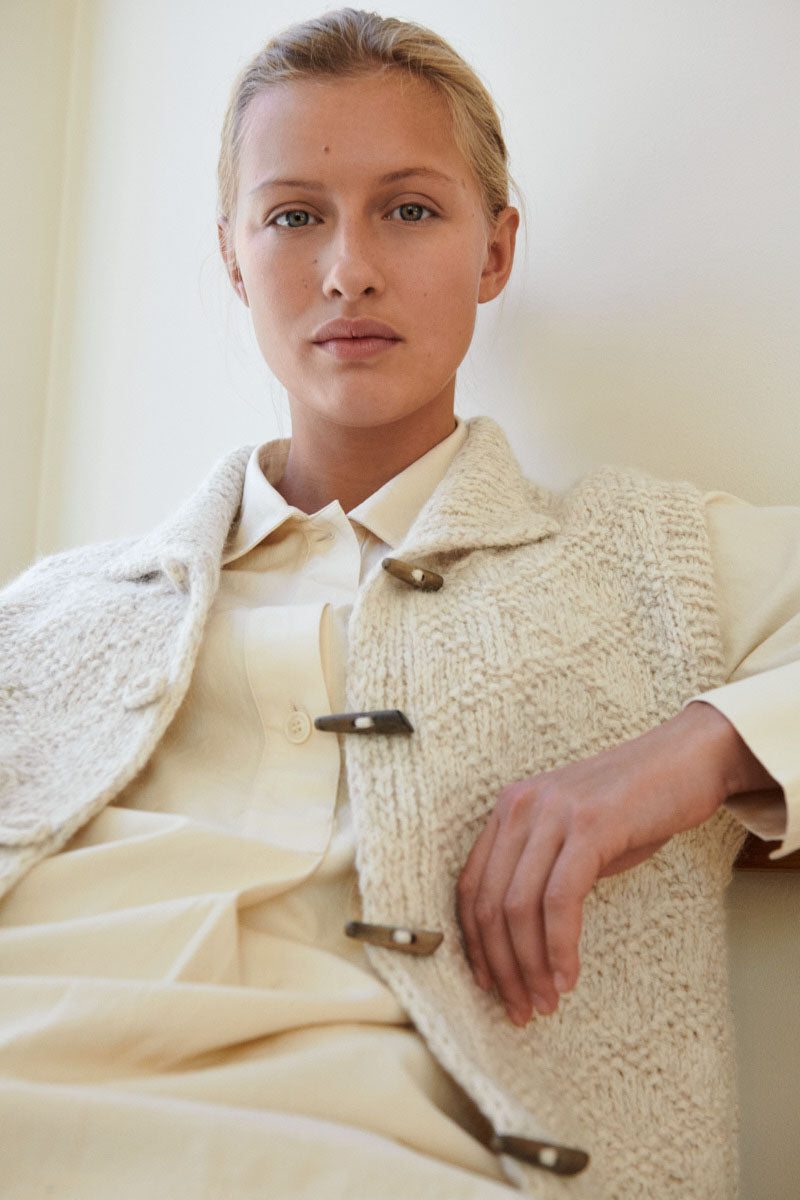 Sleeveless Knit Vest