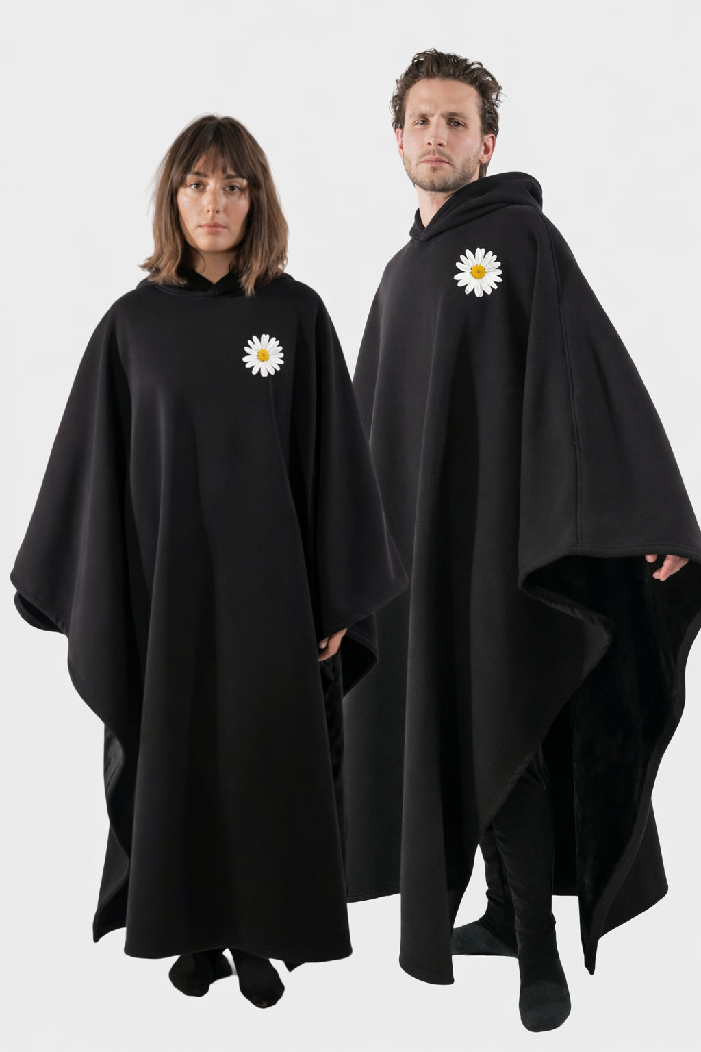 Cozy Warm SnugCloak-Obsidian Night-Daisy Print Style